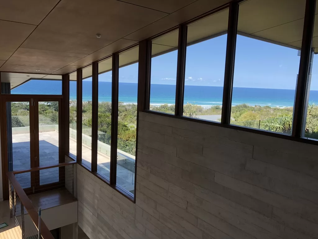 Corridor with crystal clear windows
