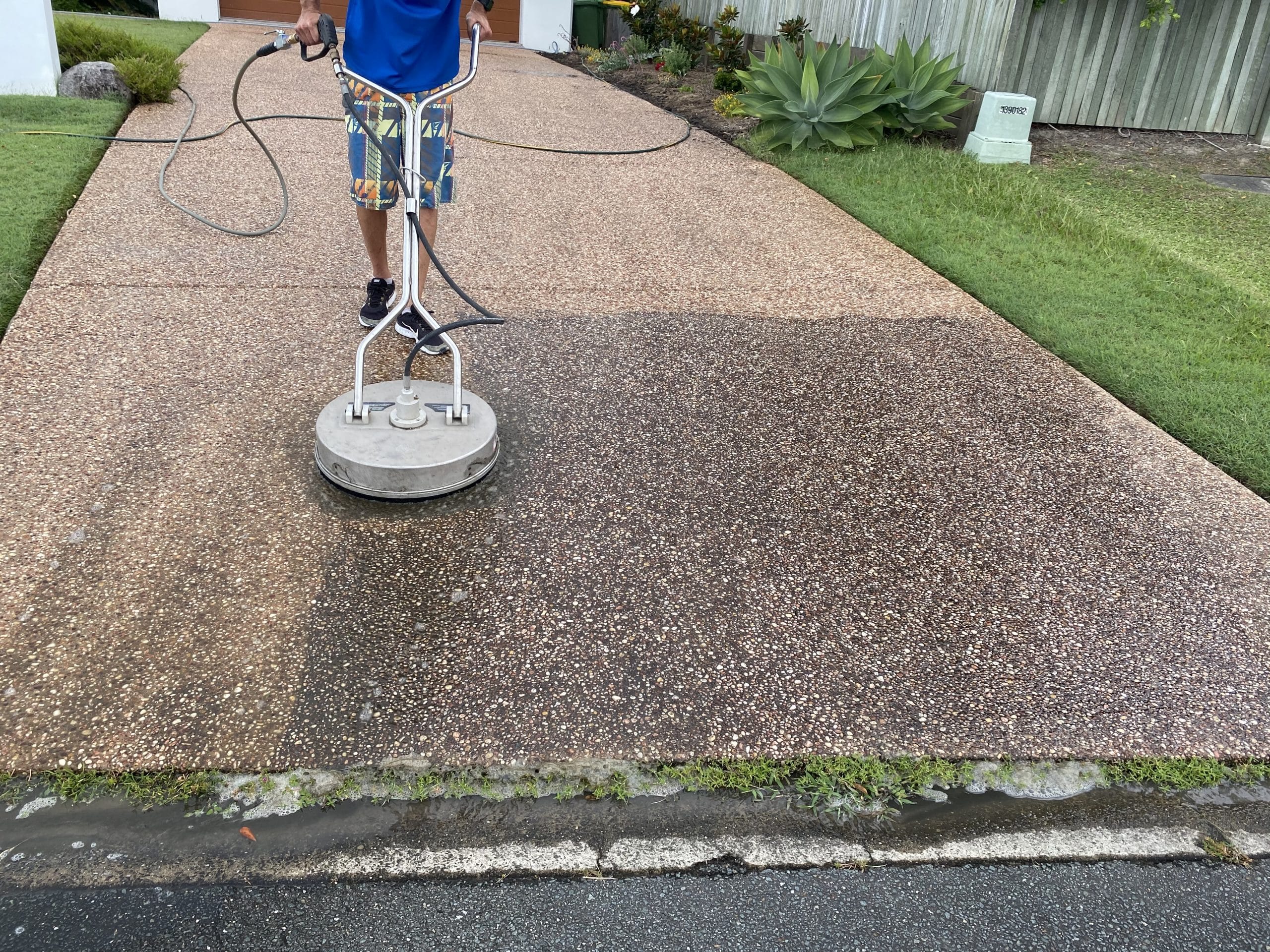 Driveway pressure cleaning